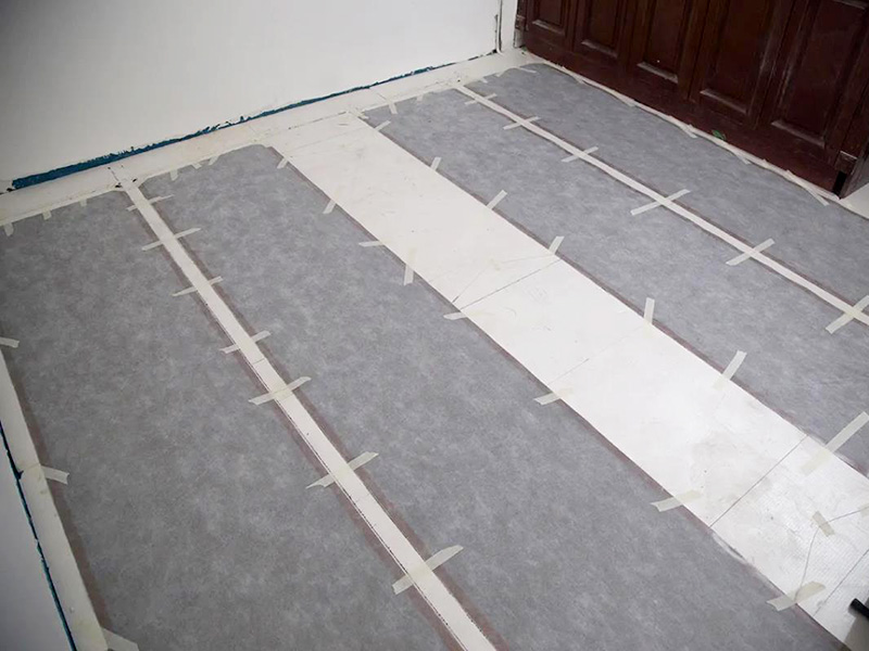 我們在裝修家庭時，一般都會采購自己喜歡的瓷磚，有些是根據喜愛，有些則是根據功能進行選購，其中發熱瓷磚是非?；馃岬漠a品，那么它好用嗎？